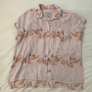 Rails Blouse/Button down. Short sleeved. Size M.
